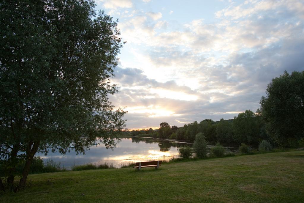 Le Noirlac Saint-Amand-Mont-Rond Exterior foto